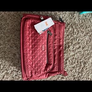 NWT Lug Shimmy SE- Rosewood Red